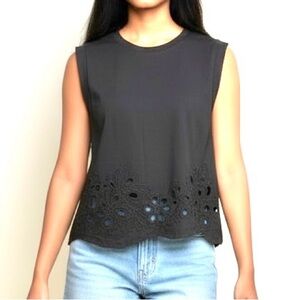 Japna Women’s Black Flower Cut-Out Details Sleeveless Tank Top. Size L